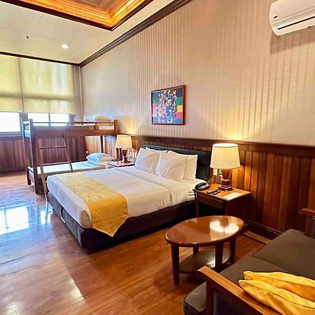 Alta D' Tagaytay Hotel Tagaytay City Exterior photo