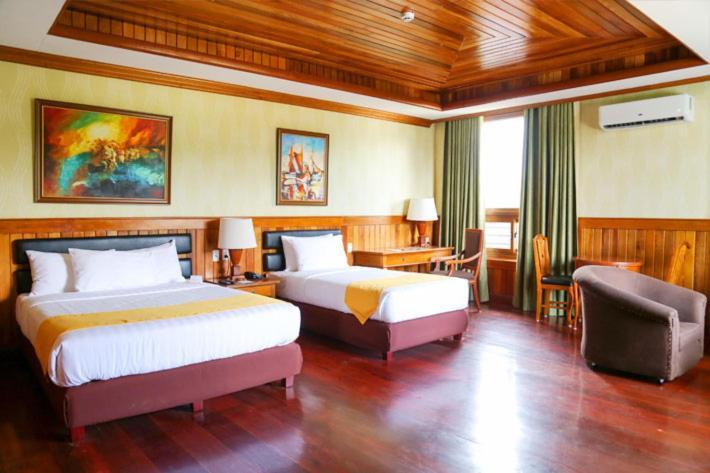 Alta D' Tagaytay Hotel Tagaytay City Exterior photo